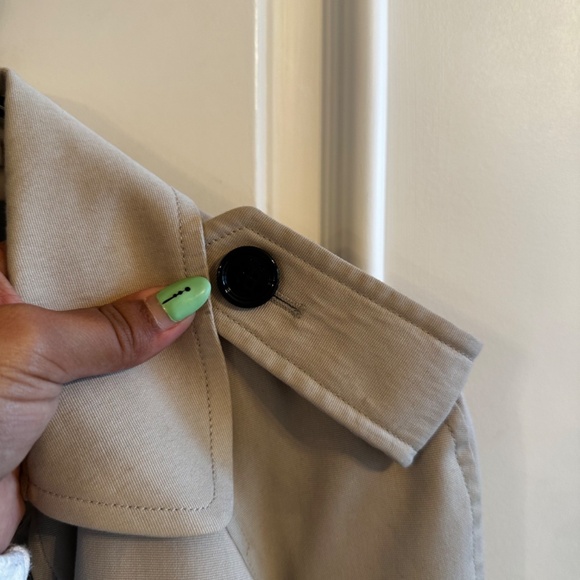 Burberry Coat - Size 4 - Picture 7 of 12
